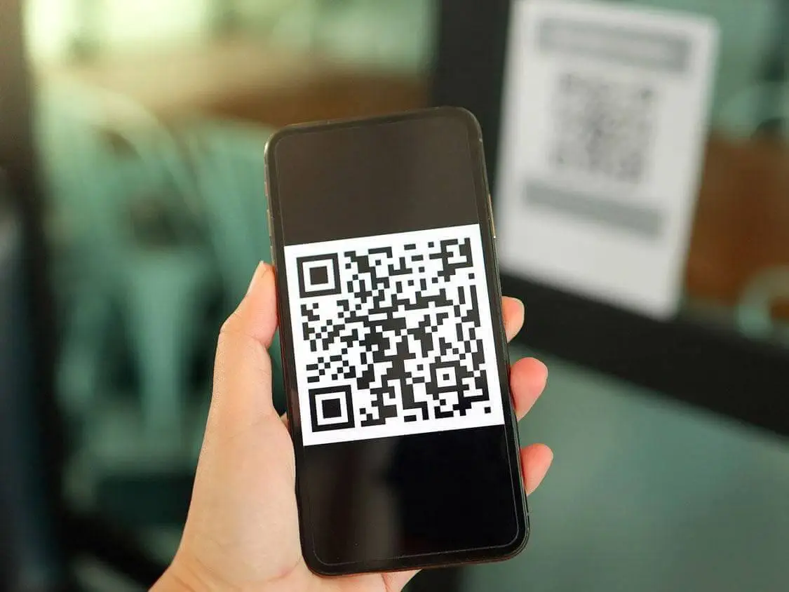 Πώς να σαρώσετε έναν κωδικό QR από ένα στιγμιότυπο οθόνης ή μια εικόνα;